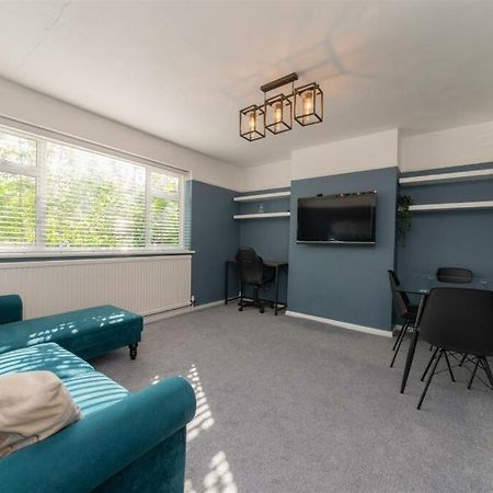شقة Vibrant & Stylish Mill Hill East Pad هيندون المظهر الخارجي الصورة