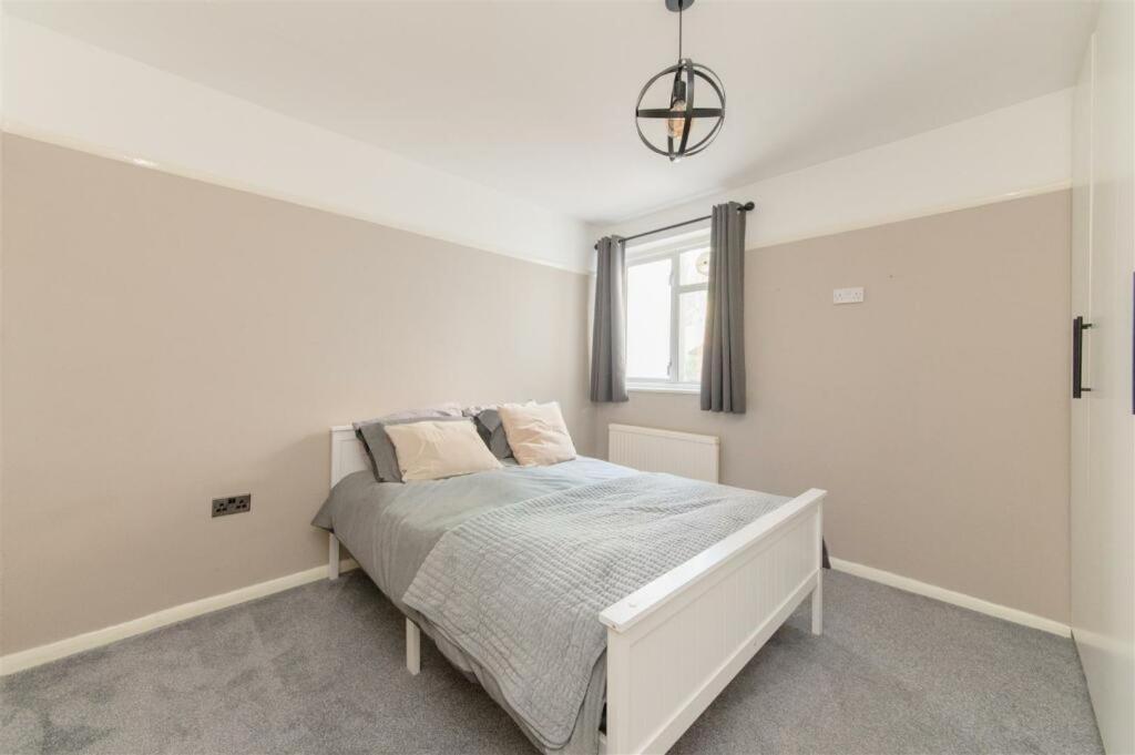 شقة Vibrant & Stylish Mill Hill East Pad هيندون المظهر الخارجي الصورة